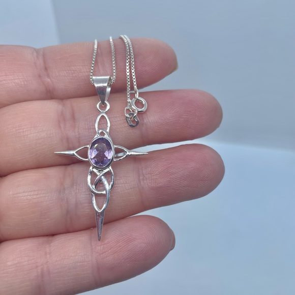 Sterling silver amethyst Celtic cross necklace - Picture 5 of 6